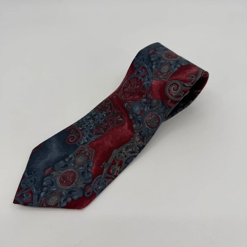 Vtg 90s Courtenay Tie Mens Silk Red Blue Gray Ornate Medallion Baroque Abstract